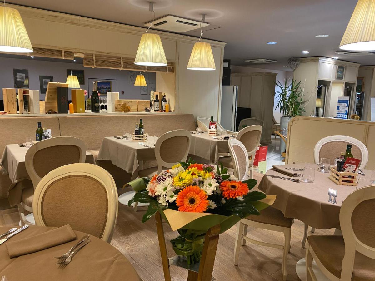 Gran Paradiso Hotel Spa San Giovanni Rotondo Exteriör bild