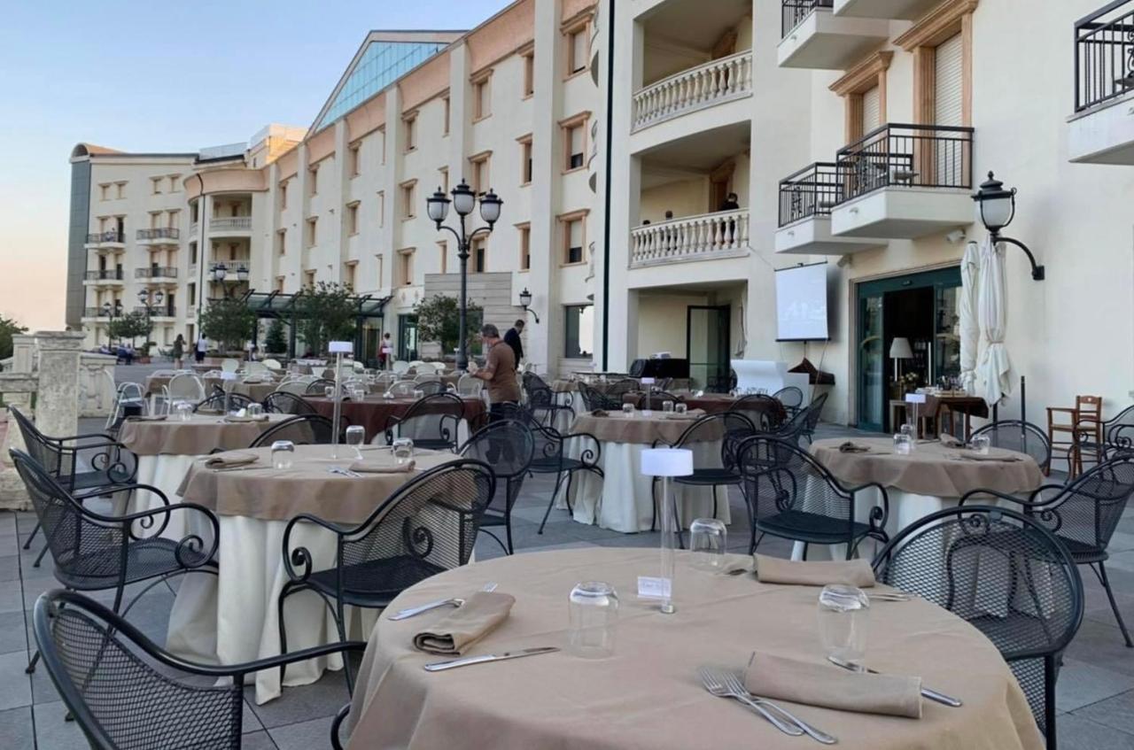 Gran Paradiso Hotel Spa San Giovanni Rotondo Exteriör bild